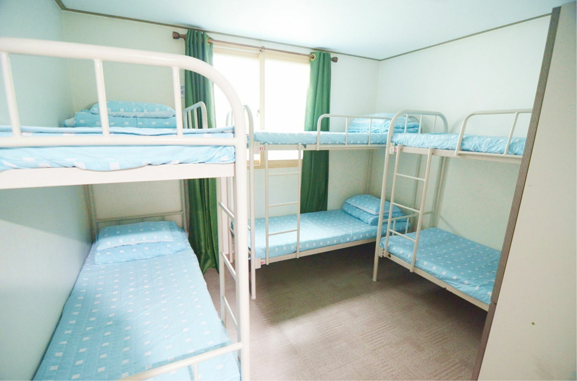Guest house Kimchee Downtown 2*